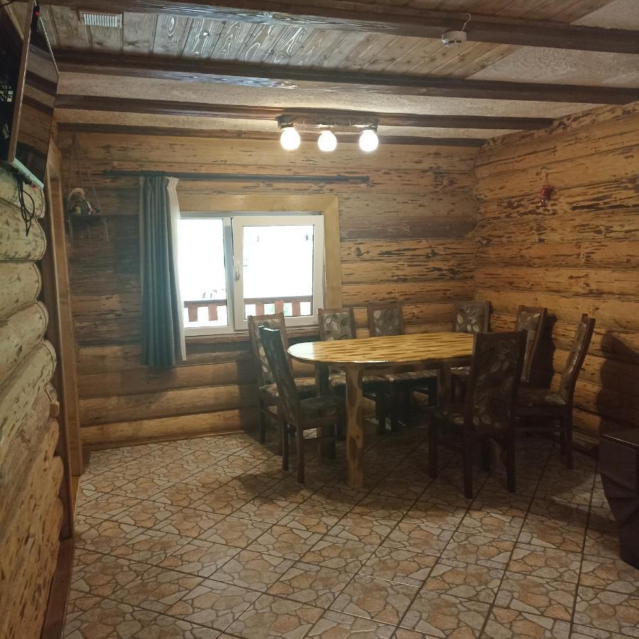 Khatyna U Dolyni Slavske Exterior photo