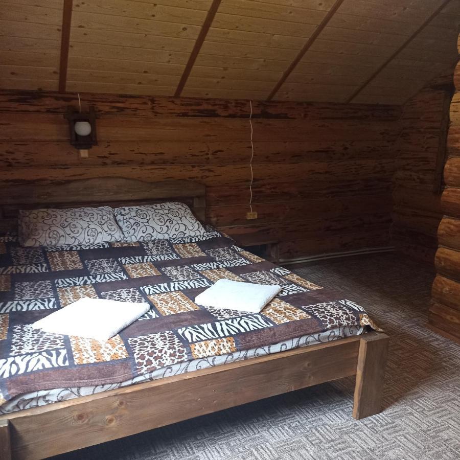 Khatyna U Dolyni Slavske Exterior photo